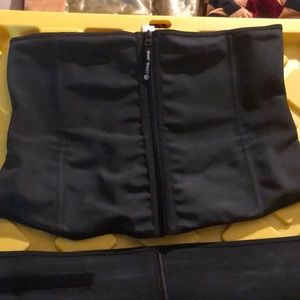 “What Waist” trainer w/ removable define band